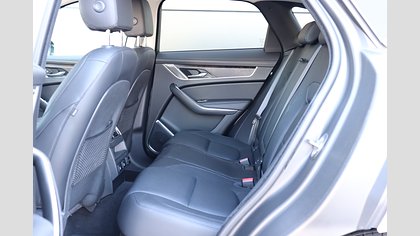 F-Pace 4