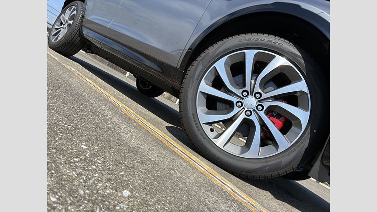 2024 認定中古車 Land Rover Discovery Sport アイガーグレイ P250（ガソリン） 標準ホイール DYNAMIC SE