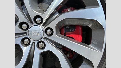 Discovery Sport 9