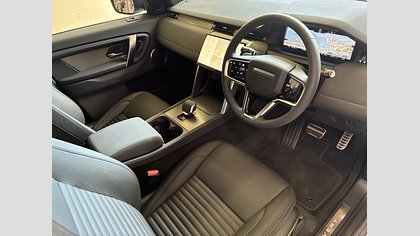 Discovery Sport 11
