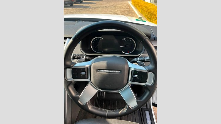 2023 Approved Land Rover Discovery Fuji White AWD Discovery D300 Dynamic SE