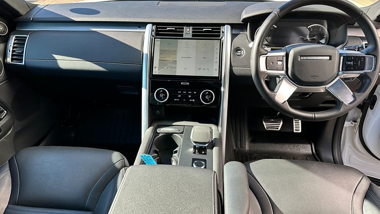 2023 Approved Land Rover Discovery Fuji White AWD Discovery D300 Dynamic SE