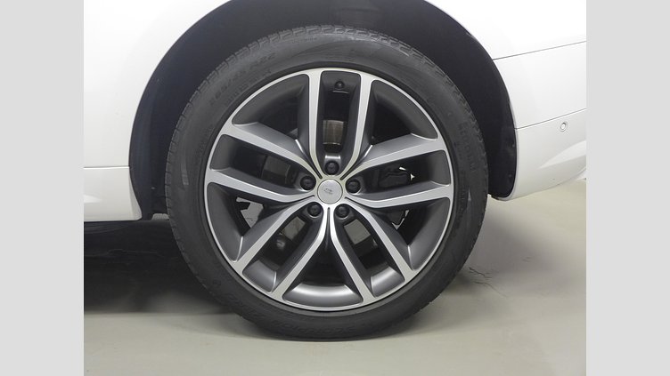 2023 認定中古車 Land Rover Range Rover Sport Ostuni Pearl White 3.0 litre i6P​ Autobiography