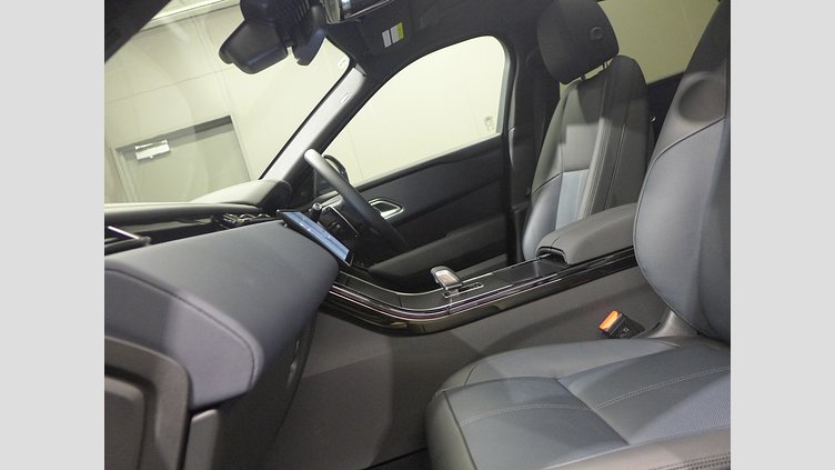 2025 認定中古車 Land Rover Range Rover Velar ザダルグレイ D200マイルドハイブリッド（ディーゼル） スタンダードホイールベース Dynamic SE