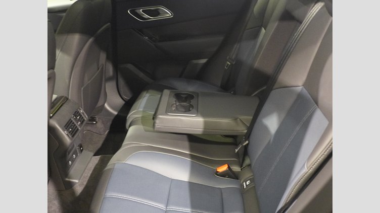 2025 認定中古車 Land Rover Range Rover Velar ザダルグレイ D200マイルドハイブリッド（ディーゼル） スタンダードホイールベース Dynamic SE