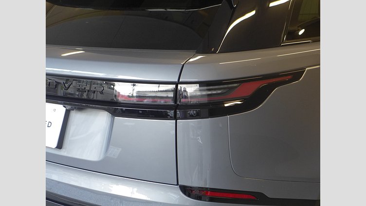 2025 認定中古車 Land Rover Range Rover Velar ザダルグレイ D200マイルドハイブリッド（ディーゼル） スタンダードホイールベース Dynamic SE