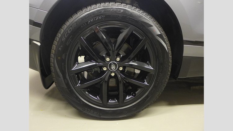 2025 認定中古車 Land Rover Range Rover Velar ザダルグレイ D200マイルドハイブリッド（ディーゼル） スタンダードホイールベース Dynamic SE