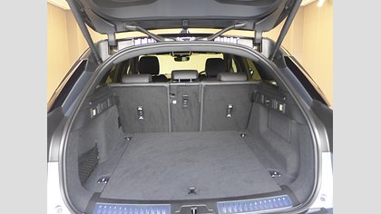 Range Rover Velar 64