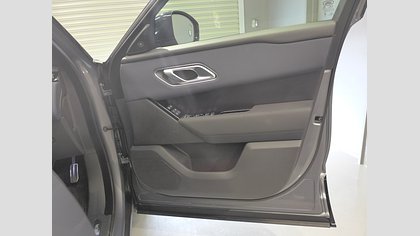Range Rover Velar 12