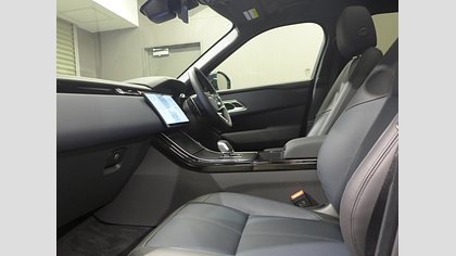 Range Rover Velar 21