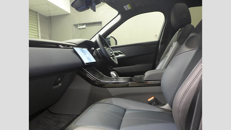 2025 認定中古車 Land Rover Range Rover Velar ザダルグレイ D200マイルドハイブリッド（ディーゼル） スタンダードホイールベース Dynamic SE