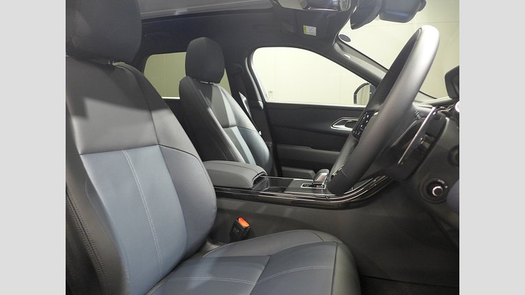 2025 認定中古車 Land Rover Range Rover Velar ザダルグレイ D200マイルドハイブリッド（ディーゼル） スタンダードホイールベース Dynamic SE