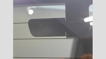 Defender 110 9