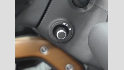 Defender 110 56