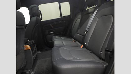 Defender 110 33