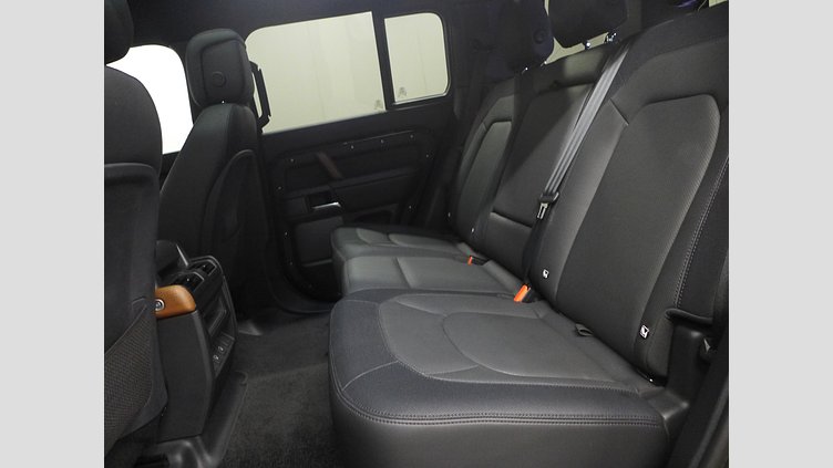 2023 認定中古車 Land Rover Defender 110 サントリーニブラック D300 AWD（AT） X-DYNAMIC HSE