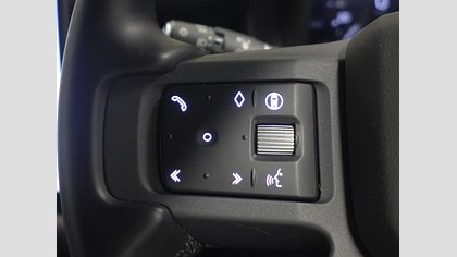 Defender 110 54