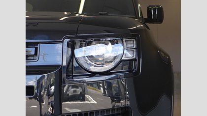 Defender 110 6