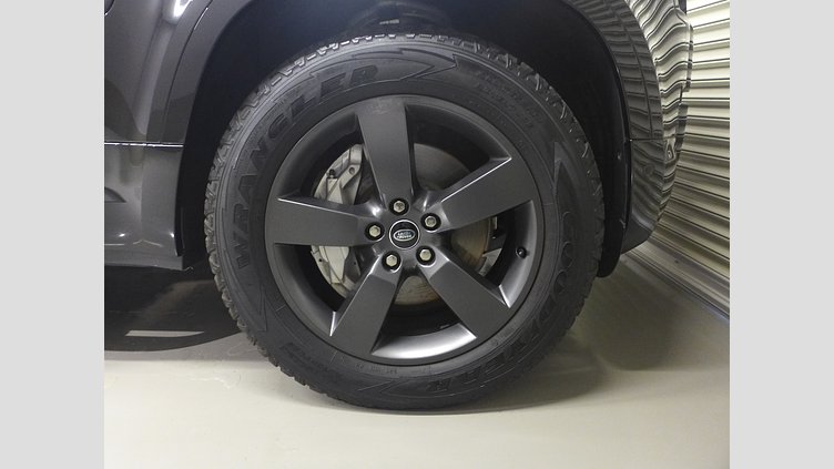 2023 認定中古車 Land Rover Defender 110 サントリーニブラック D300 AWD（AT） X-DYNAMIC HSE