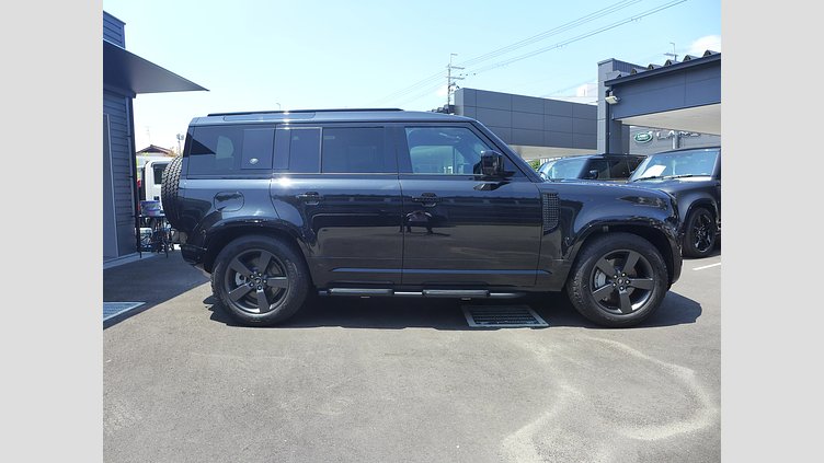 2023 認定中古車 Land Rover Defender 110 サントリーニブラック D300 AWD（AT） X-DYNAMIC HSE