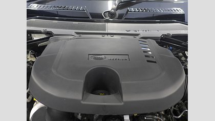 Defender 110 82