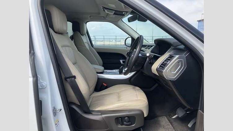 2020 認定中古車 Land Rover Range Rover Sport Fuji White 3.0 litre i6D​ スポーツ50thコレクション