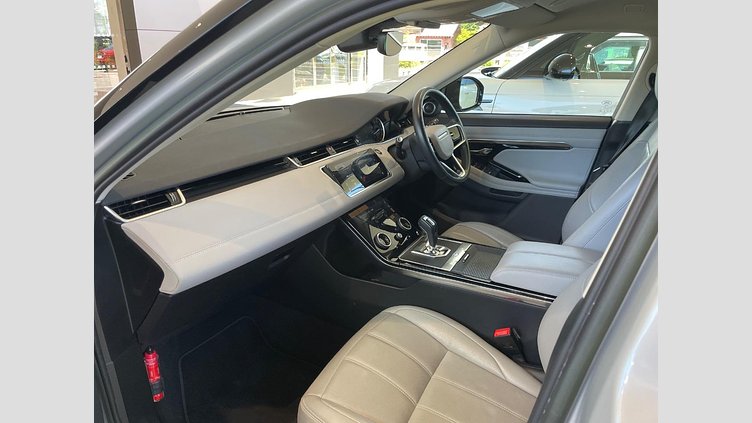 2022 認定中古車 Land Rover Range Rover Evoque ソウルパールシルバー P200 AWD（オートマチック） SE