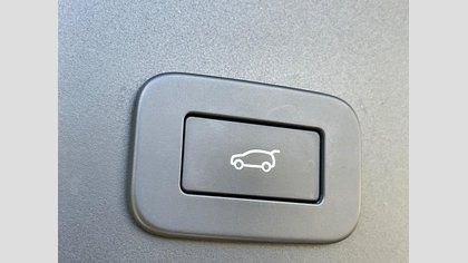 Range Rover Evoque 50