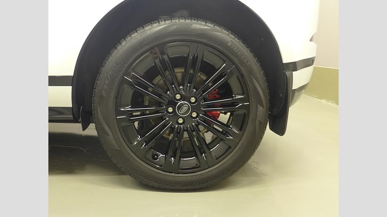 2024 認定中古車 Land Rover Range Rover Evoque Fuji White 2.0 litre i4D​ DynamicSE