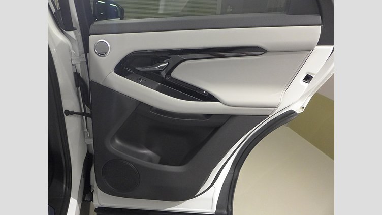 2024 認定中古車 Land Rover Range Rover Evoque Fuji White 2.0 litre i4D​ DynamicSE