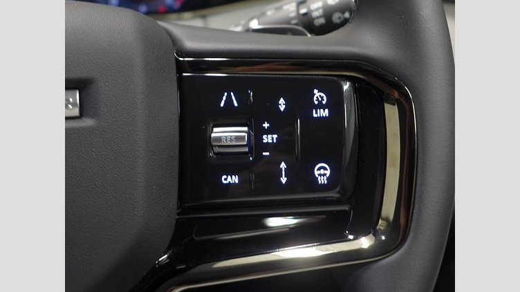 2024 認定中古車 Land Rover Range Rover Evoque Fuji White 2.0 litre i4D​ DynamicSE