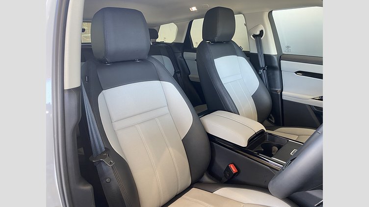 2024 認定中古車 Land Rover Range Rover Evoque アロイオスグレイ P200（ガソリン） スタンダードホイールベース DYNAMIC SE