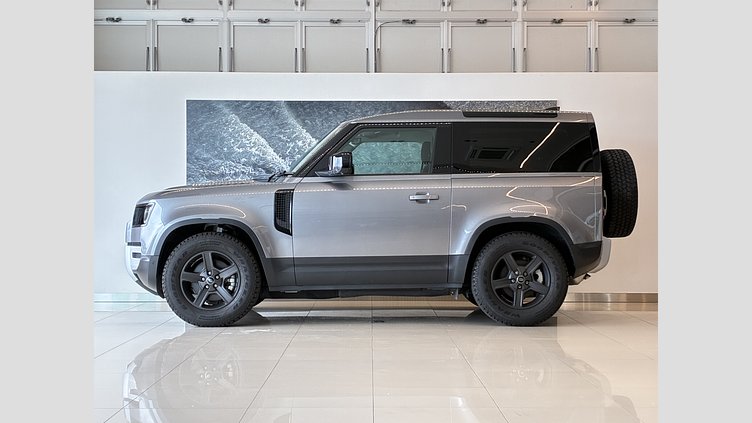 2022 認定中古車 Land Rover Defender 90 アイガーグレイ P300 AWD（AT） 90 2.0L P300 