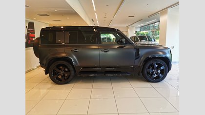 Defender 110 12