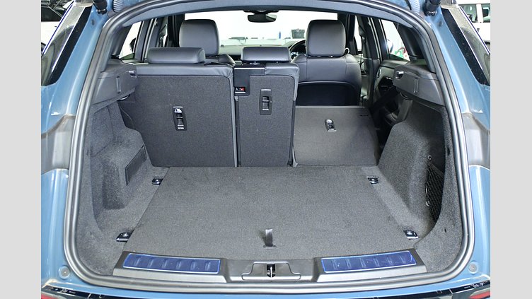 2024 認定中古車 Land Rover Range Rover Evoque トライベッカブルー P250（ガソリン） スタンダードホイールベース DYNAMIC HSE