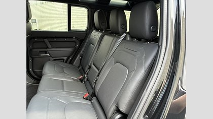 Defender 110 4