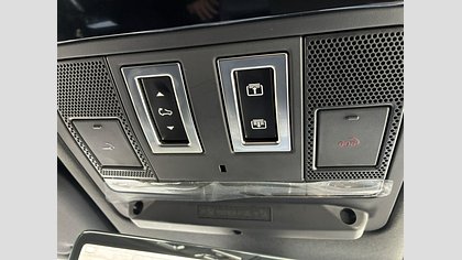 Defender 110 19