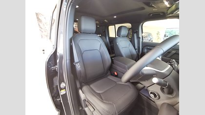 Defender 110 16