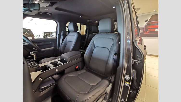 2024 認定中古車 Land Rover Defender 110 カルパチアングレイ D350 ディーゼルマイルドハイブリッド S