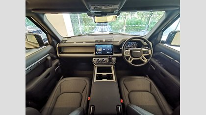 Defender 110 3