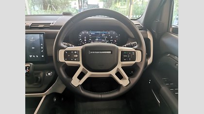 Defender 110 15