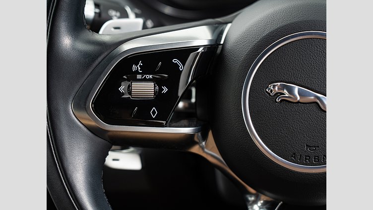 2021 認定中古車 Jaguar E-Pace Portofino Blue P200 AWD（オートマチック） S