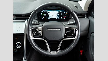 Discovery Sport 17