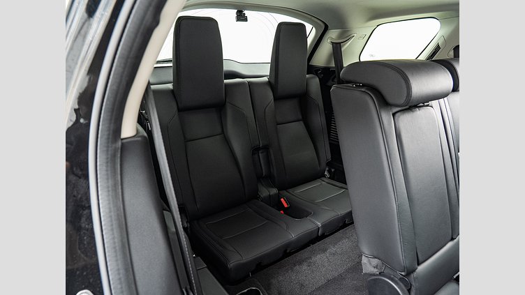 2020 認定中古車 Land Rover Discovery Sport サントリーニブラック P200 AWD（オートマチック） SE　P200　7人乗り