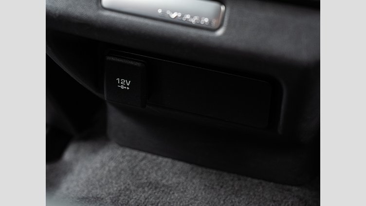 2020 認定中古車 Land Rover Range Rover Evoque ユーロンホワイト P250 R-DYNAMIC　HSE
