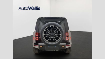 Defender 110 4