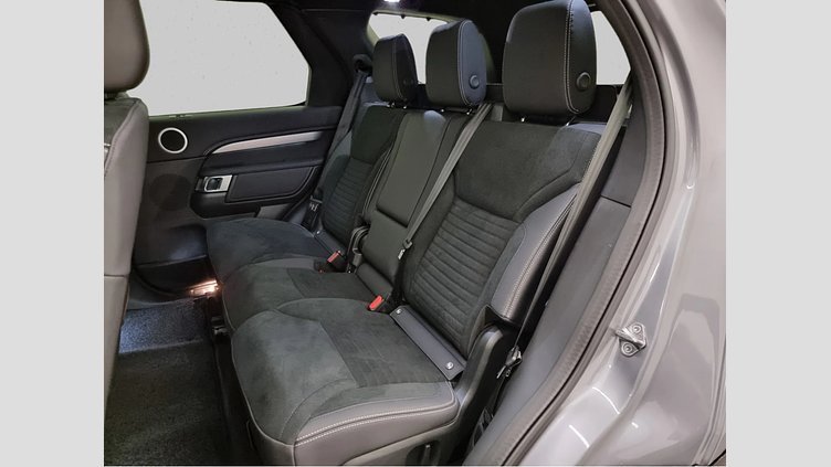 2025 Rabljena vozila Land Rover Discovery Eiger Grey D250 AWD AUTOMATIC MHEV DYNAMIC SE 