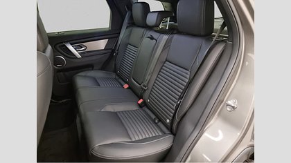 Discovery Sport 8