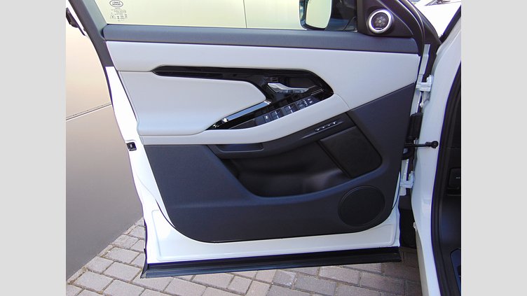 2026 Новий Land Rover Range Rover Evoque Fuji White D165 ДИЗЕЛЬ AWD MHEV Стандартна колісна база Hoxton Edition