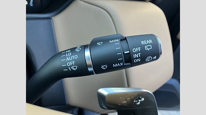 Range Rover Velar 13
